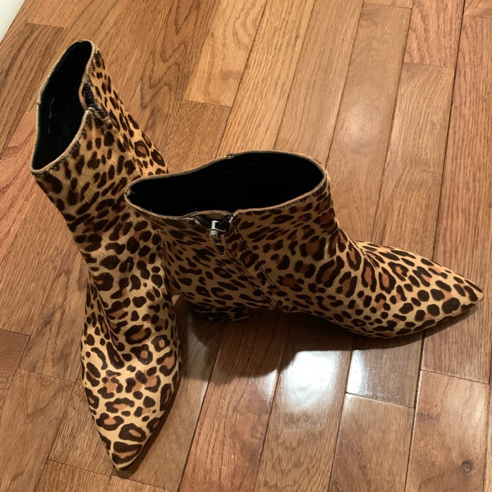 NWOT DOLCE VITA REAL FUR ANKLE BOOTS
